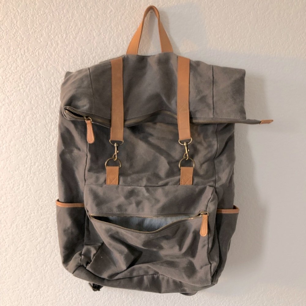 Hearth and Hand rarely used gray backpack